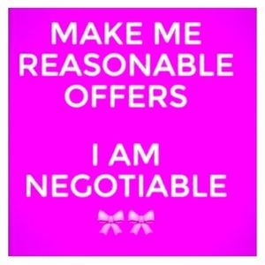 🎀🎀🎀Accepting all reasonable offers🎀🎀🎀